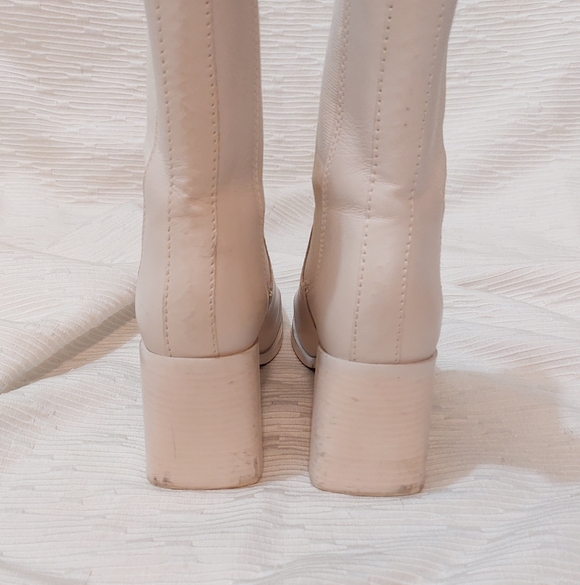 Steve Madden Light Beige Heeled Boots - Picture 6 of 8
